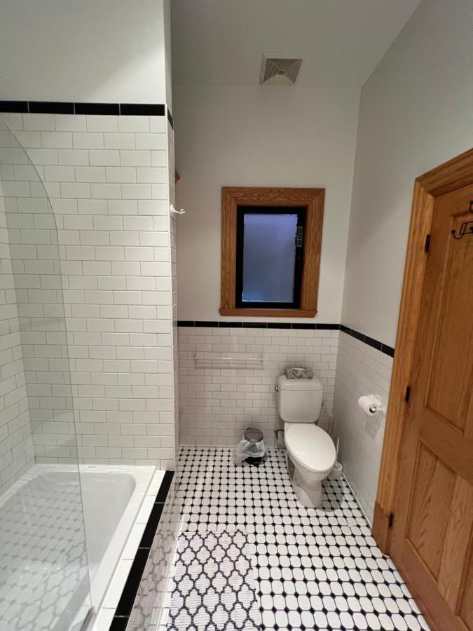 Spacious Downtown Montreal Apartment, 4Br-2Ba,Free Wifi エクステリア 写真