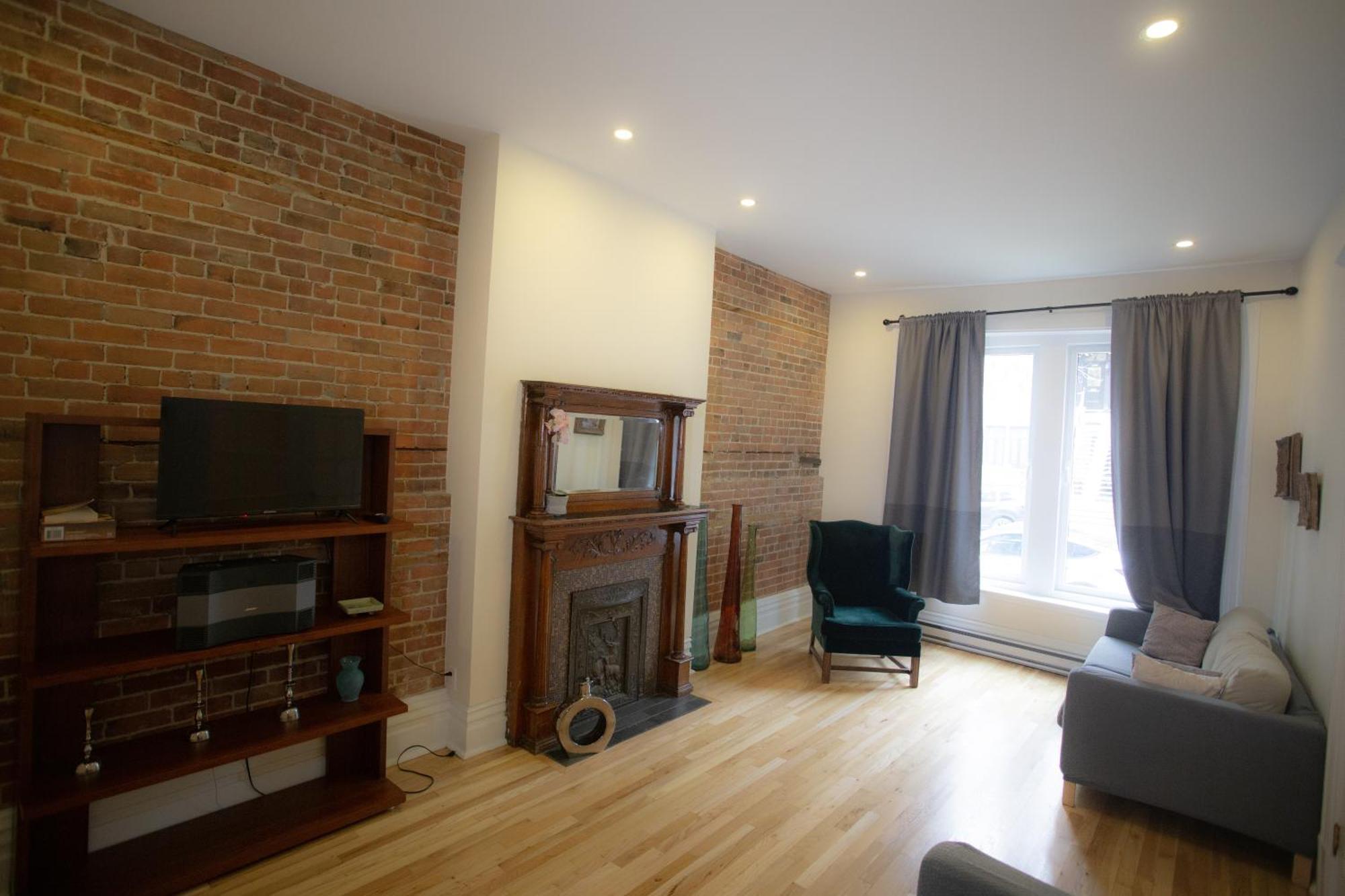 Spacious Downtown Montreal Apartment, 4Br-2Ba,Free Wifi エクステリア 写真