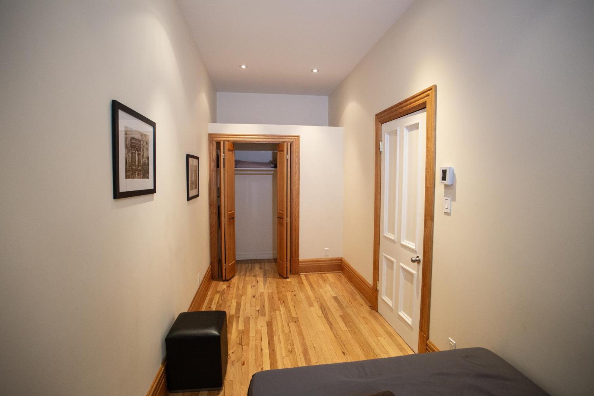 Spacious Downtown Montreal Apartment, 4Br-2Ba,Free Wifi エクステリア 写真